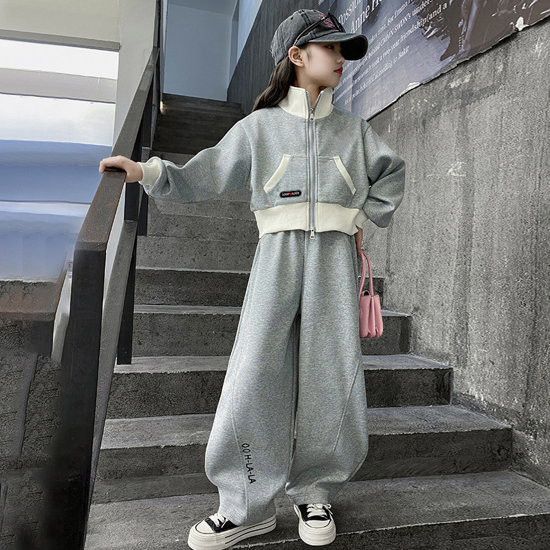 春秋の新作スポーツウェア女の子用上下セット、パッチワークジッ - Running Gear Kids のレビューと価格
